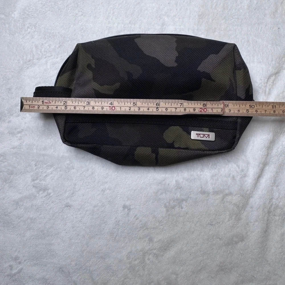 TUMI Mens Camo Ballistic Nylon Travel Toiletry Dopp Kit Accessory Bag